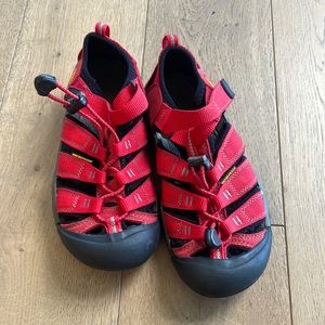 Youth Waterproof Keen Sandals